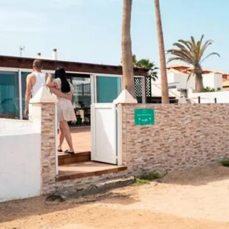 Вилла Beachfront San Antonio With Private Heated Pool Bbq In The Heart Of By Amazzzing Travel Коральео