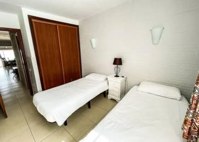 Beachfront San Antonio With Private Heated Pool Bbq In The Heart Of By Amazzzing Travel * Corralejo