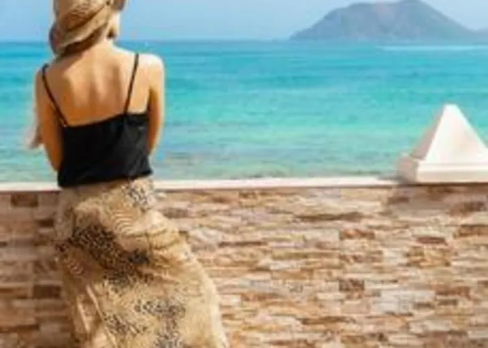 Beachfront San Antonio With Private Heated Pool Bbq In The Heart Of By Amazzzing Travel Villa *