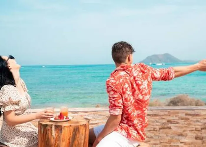 Villa Beachfront San Antonio With Private Heated Pool Bbq In The Heart Of By Amazzzing Travel Corralejo